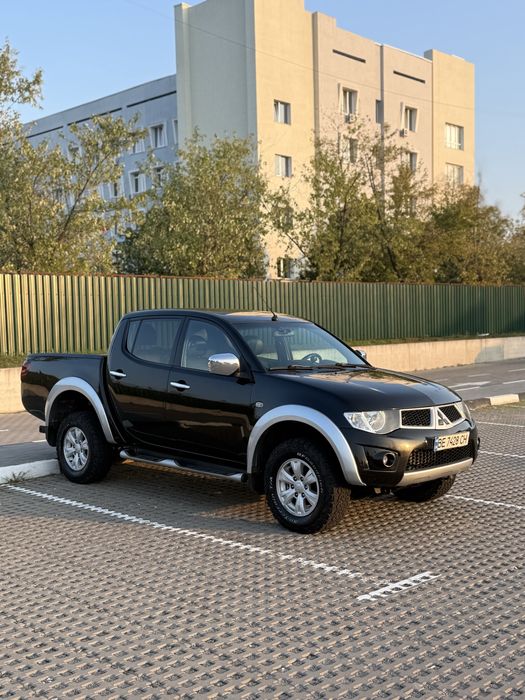 Продам пікап, mitsubishi l200 2.5 дизель