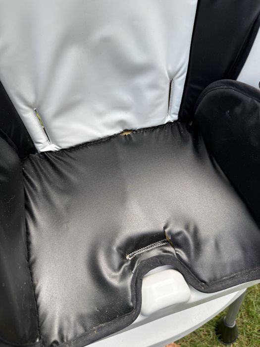 Fotelik/ krzesełko dla dziecka do karmienia