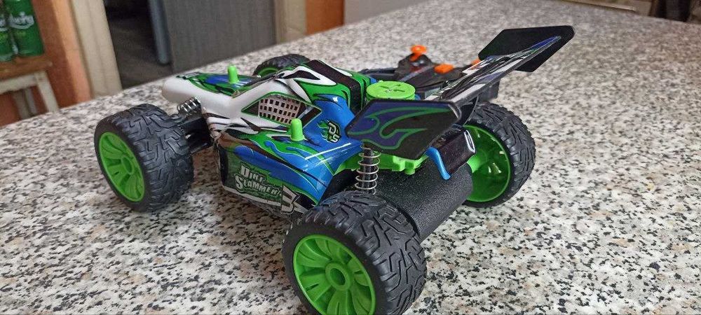 Великий позашляховик на радіокєруванні, гонча Багі, масштаб 1:16, 26см