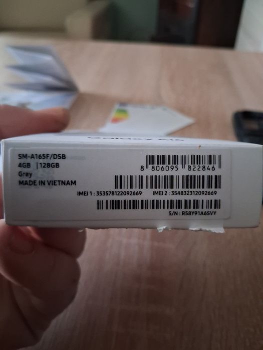 Smartfon Samsung Galaxy A16 Nowy +ETUI i  szkło hartowane.