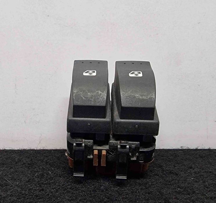 Comando / Botão / Interruptor Vidros Frente Esquerdo 2650305 - RENAULT SCÉNIC II