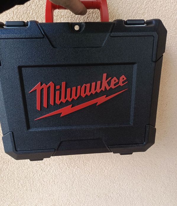 Walizka Milwaukee M18