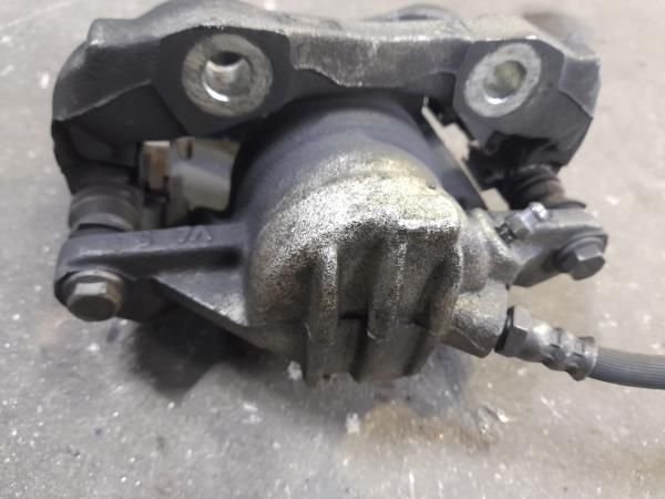 Pinça travão / maxila de travão frente esquerda PEUGEOT 208