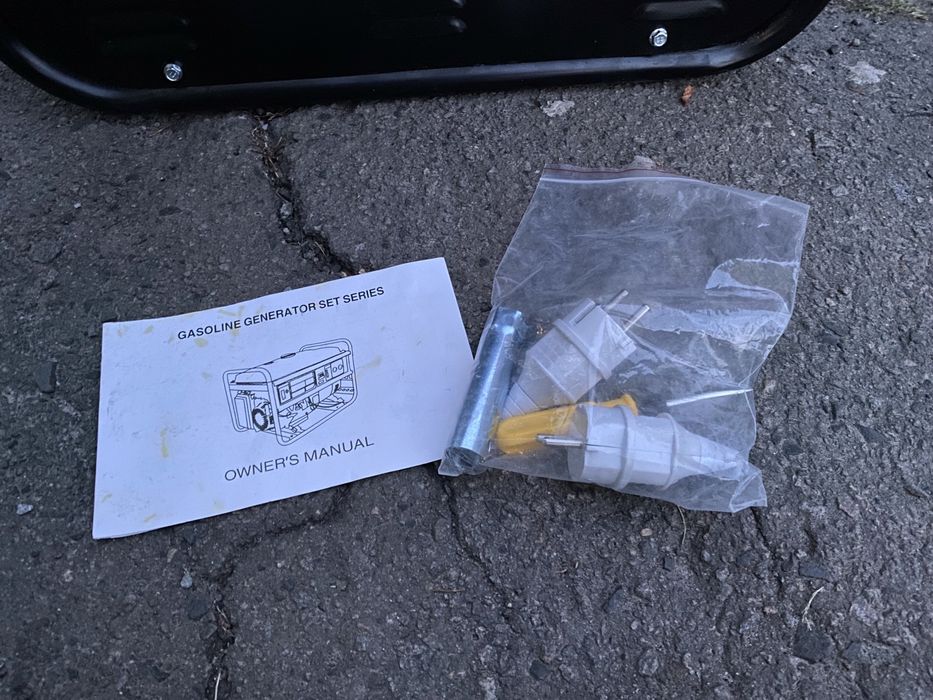 Генератор 2.7квт, електростартер.