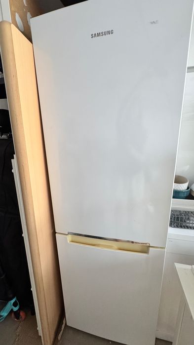 Frigorifico Samsung - Combinado - Cor Branca