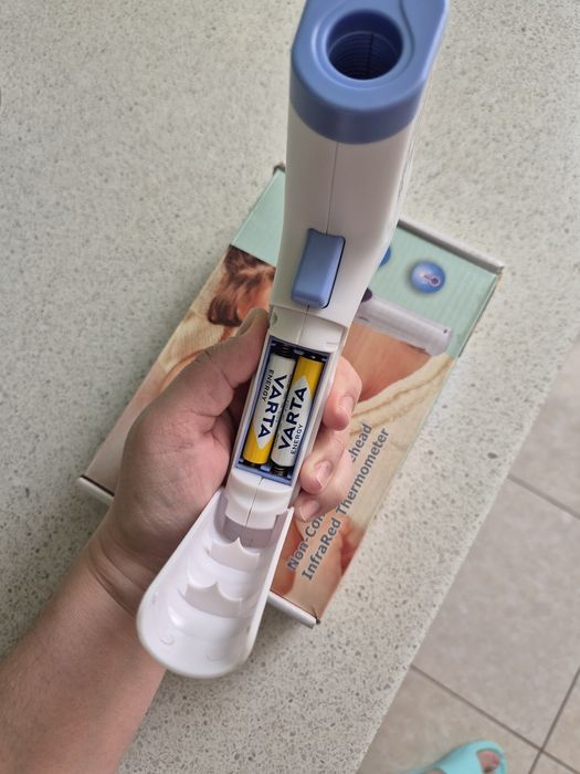 Термометр безконтактний інфрачервоний