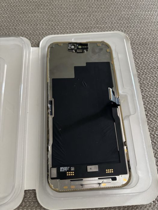 Oryginalny wyświetlacz Iphone 15 pro apple