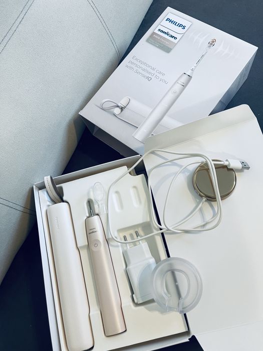 Електрична зубна щітка Philips Sonicare 9900 Prestige