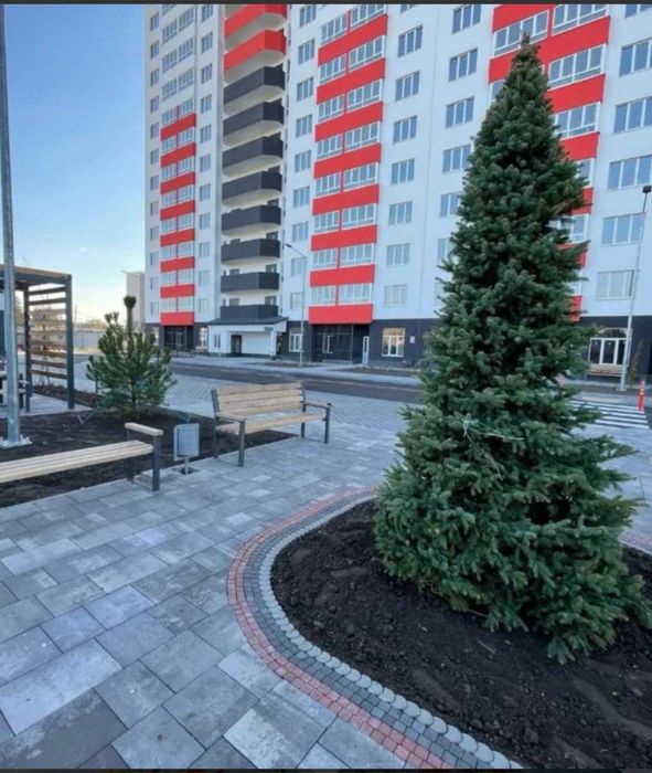 Здам комерційне приміщення 78 м.кв на 1 пов житл. будинку. Бровари