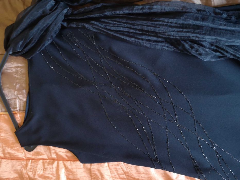 Vestido tubular preto ocasião cerimónia