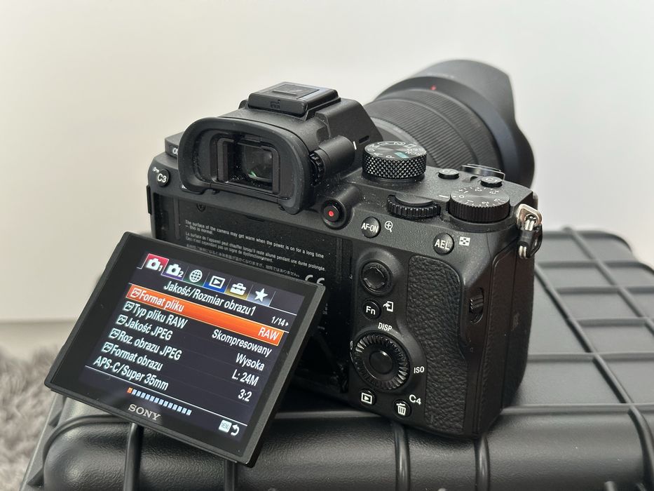 Sony A7 III + obiektyw 28-70 + filtr CPL + Hard case 60k zdjęć