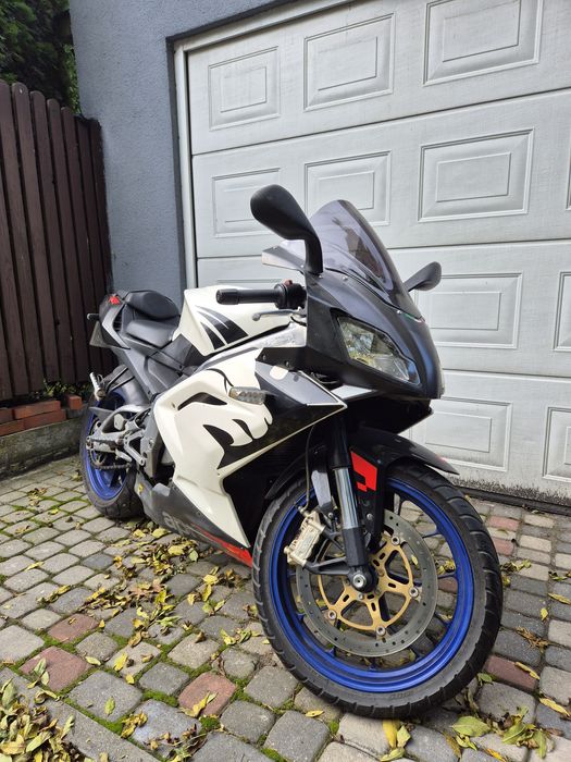 aprilia rs 125 w Twojej okolicy? Sprawdź kategorię Motocykle i Skutery