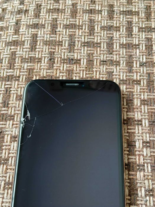 iPhone XS 256GB Gold — На запчастини / iCloud Lock