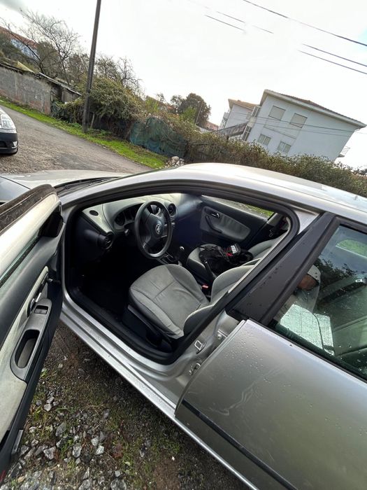 Seat ibiza 6l usado bom estado