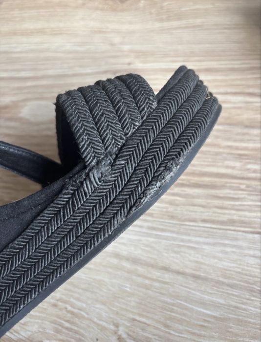 Sandałki na platformie