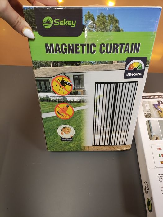 Magnetyczne moskiteria na drzwi