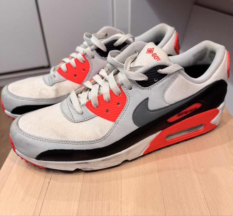 Nike Air Max 90 - Tamanho 44