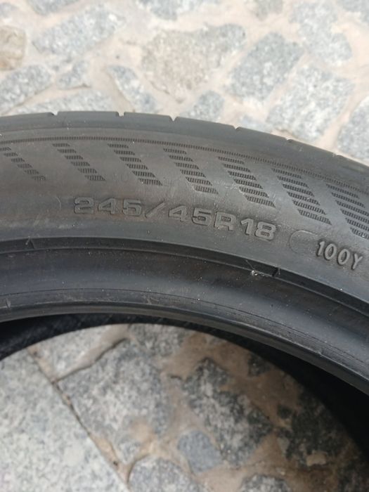2 pneus 245 45 r18 Goodyear