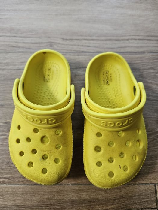 Crocsy rozmiar C 8 (25)