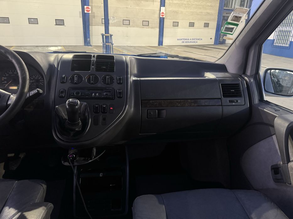 Vende se mercedes benz v230 veiculo de luxo de 98 impecavel