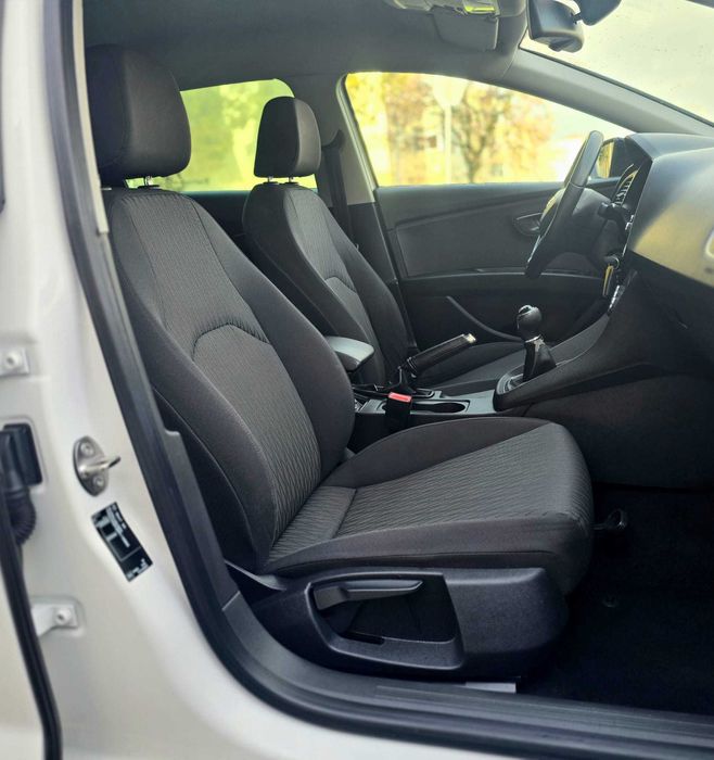 SEAT LEON ST FR 5F 1.6TDI 110CV "LOOK CUPRA"