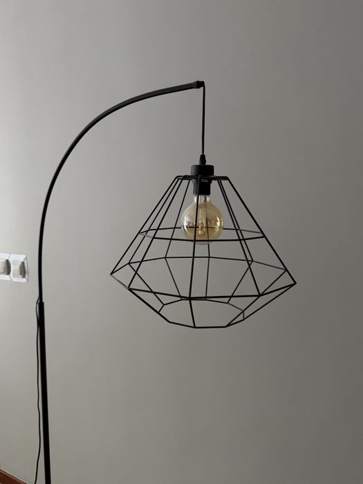Lampa stojąca retro