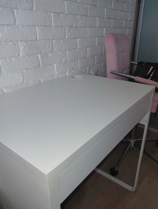 Biurko Micke Ikea 73cmx50cm