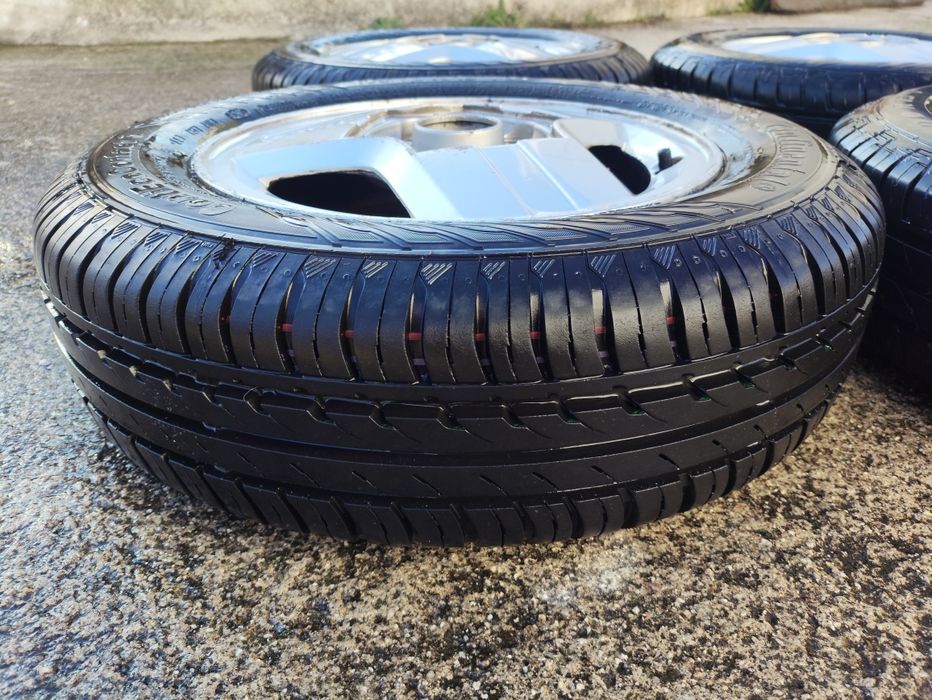 Jantes 13 Opel corsa B, pneus muito bom estado 165/70 R13