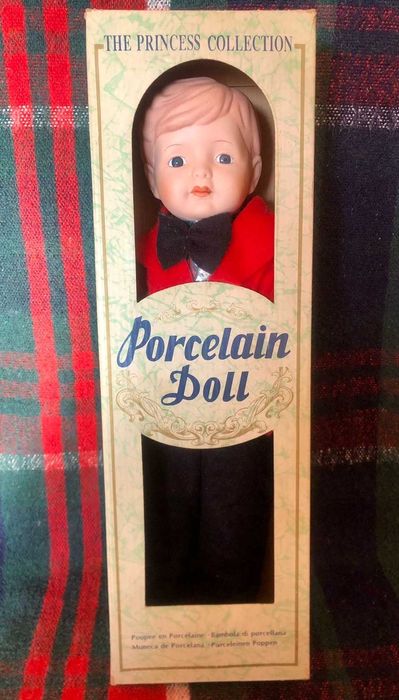 Кукла, фарфор, порцеляна, іграшка, подарунок, колекція