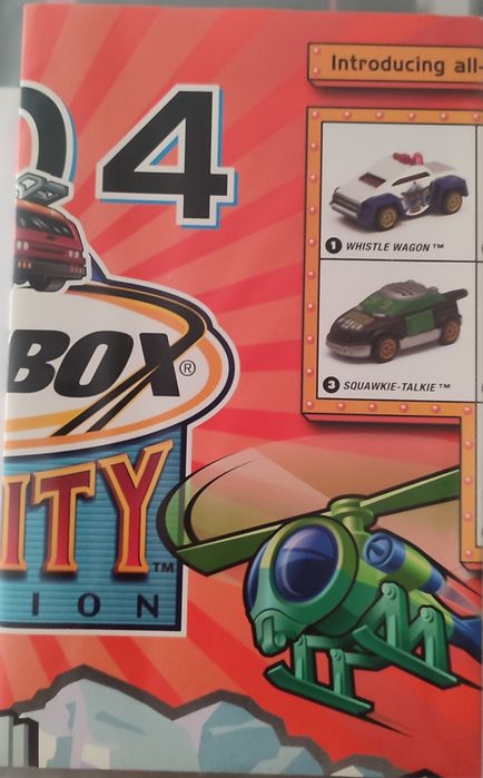 Lote catálogos/posters Matchbox de 2001 a 2010