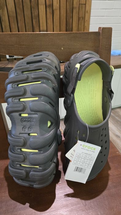 Продам crocs оригинал