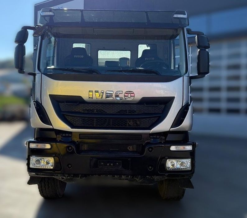 Iveco 340T50 Trakker  IVECO 340T50 Trakker