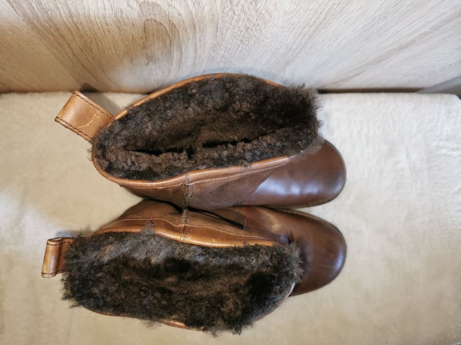 Ugg Australia Wrangell Vibram śniegowce 43