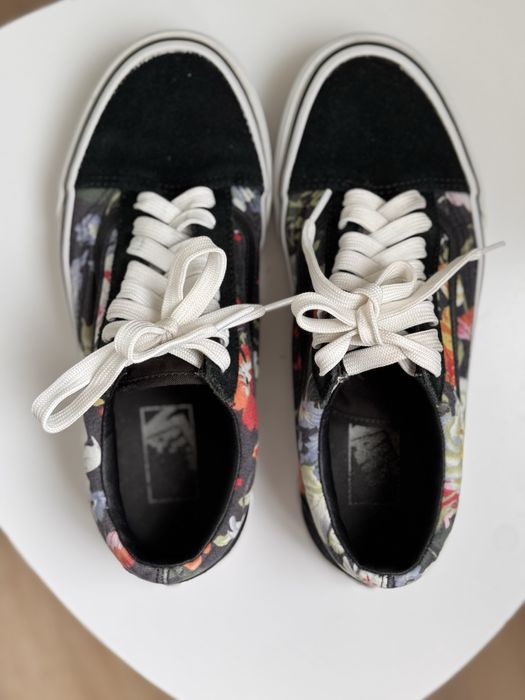 Кеди жіночі vans old skool garden floral 39, 25см