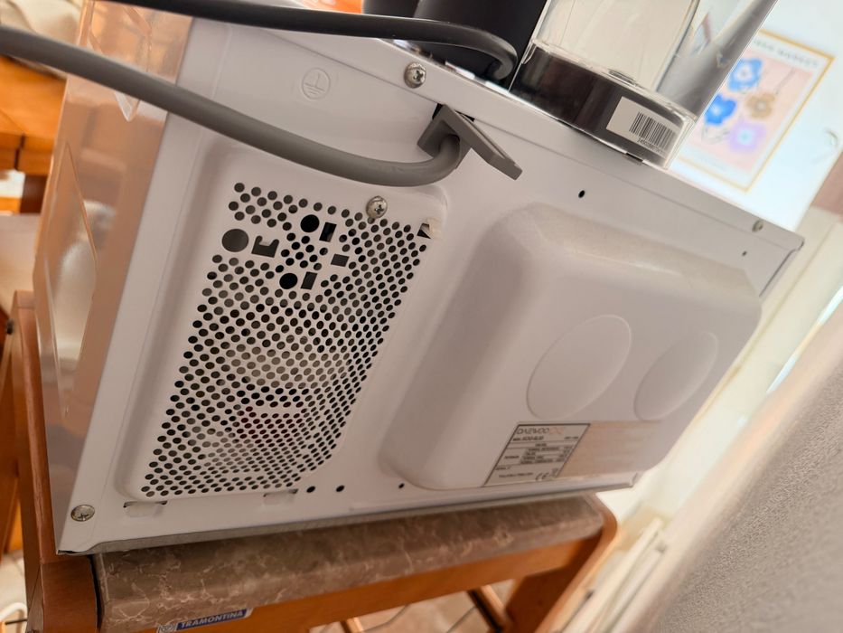 Microondas com função grill