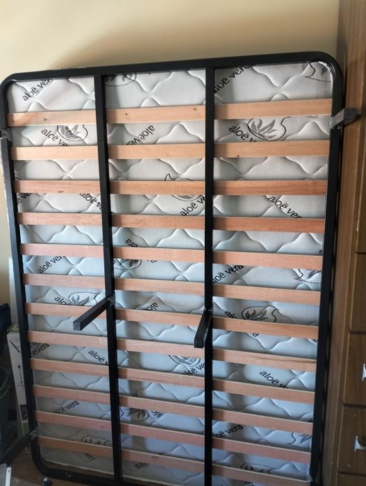 Conjunto Colchão Aloe Vera + Estrado de Ripas (183x133) – Excelente Estado