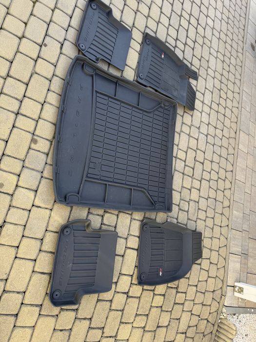 Zestaw dywaników do audi a4b6 avant firmy frogum pro line