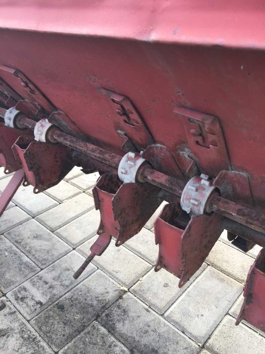 ящики на сівалку сзт 3.6