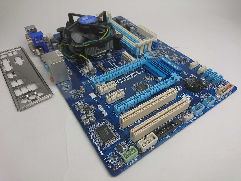 gigabyte ga z77 d3h - Купить электронику - Цены на OLX.ua