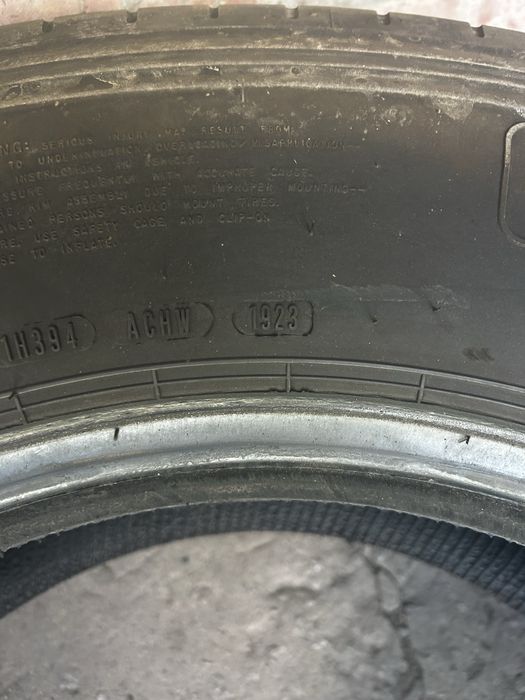 GoodYear KMAX S      265/70/19.5