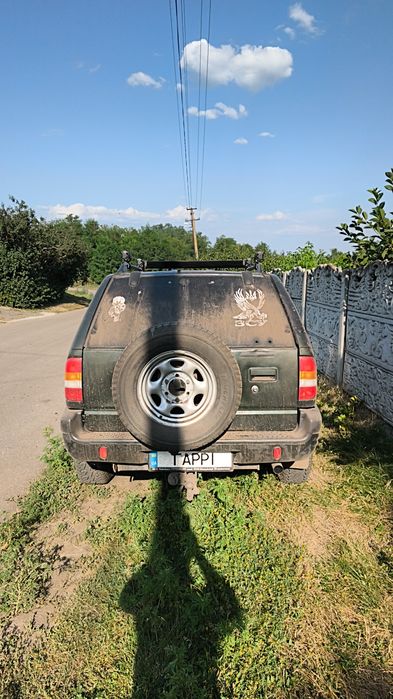Продам Опель фронтера
