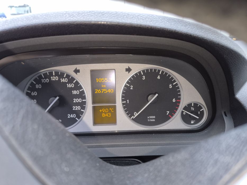 Mercedes B 2.0 benzyna