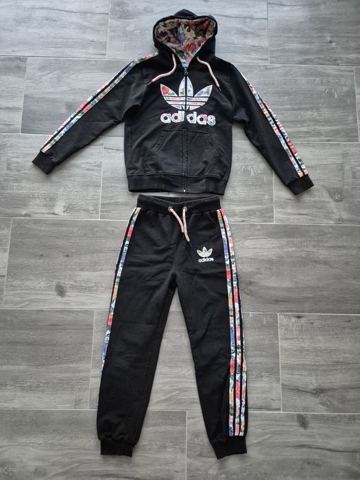 Dres dla dziewczynki r 152/158