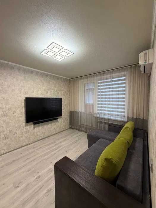 Продам 1 к. квартиру Валентиновская 606 м/н Салтовка Студенческая