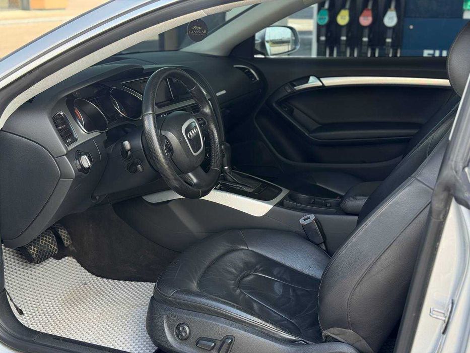 Audi A5  Quttro 2.0 бензин, Автомат , Гарний стан , Обмін Розстрочка