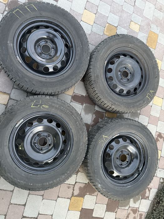 Шини,,Диски 215/65 R16:5*108, Пежо-Ситроен Nokian Nordman RS2 SUV