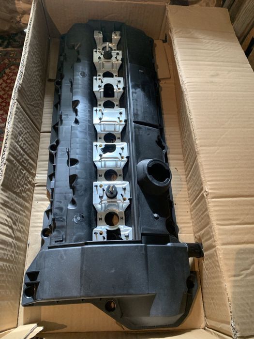 Кришка бмв м50 м52 під один ванос нова