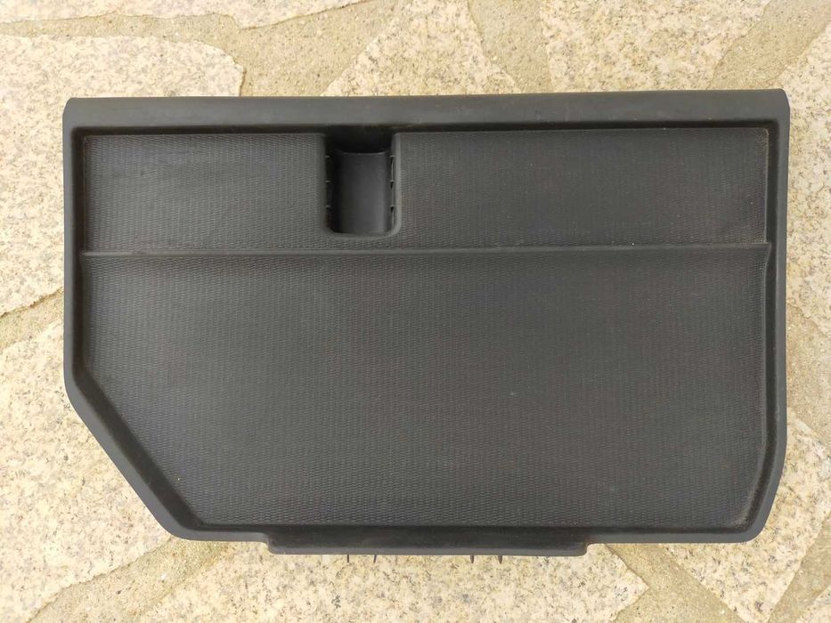 Volvo V40 - Tapete Porta Luvas