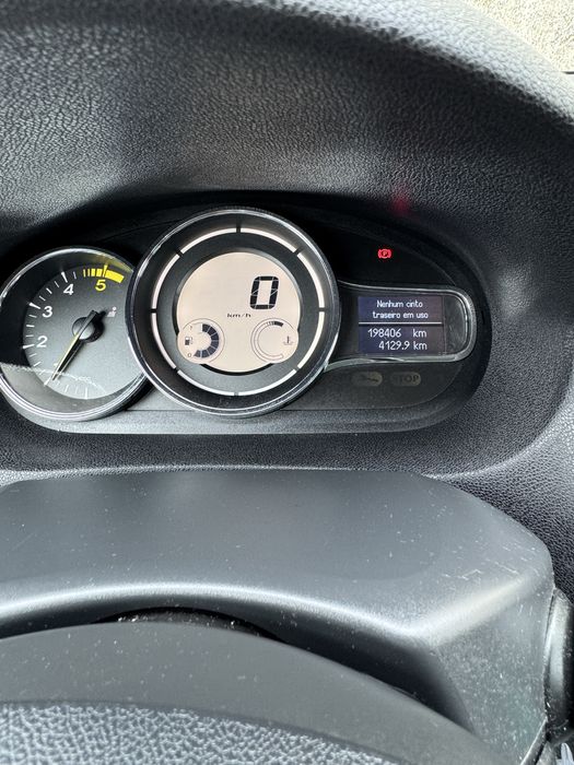 Renault Mégane Break 1.5 dCi (2014) – Familiar Económica e Impecável