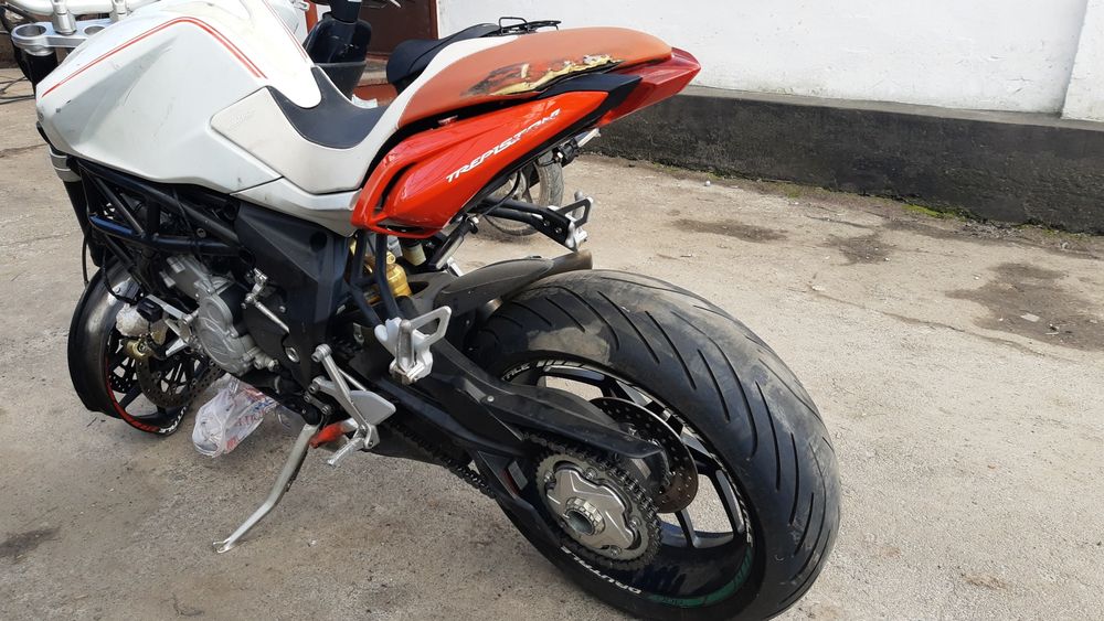 MV Augusta brutale 800 розборка двигун